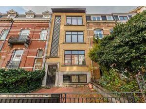 Excellente localisation pour cet appartement à rafraichir