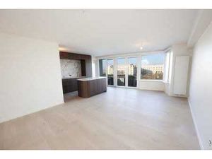 Appartement rénové de 2 chambres avec vue mer et terrasse...