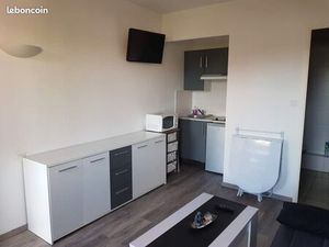 Studio à sainte savine vendu loué et meublé