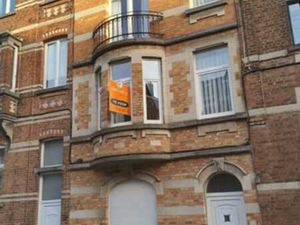 MAISON 5 CHAMBRES AVEC 2 SALLES DE BAIN