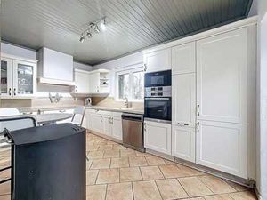 SPACIEUSE MAISON 4F - 3CH POSS.4 -TERRASSE - JARDIN - GARAGE