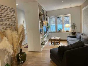 Maison rénovée lumineuse avec jardin clôturé – 2 chambres