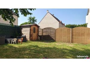 Maison mitoyenne avec jardin