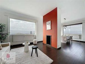 Beau penthouse 1 ch poss 2 !