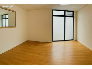 Cabinet de 17m2 pour profession de médicale paramedicale au sein d'un pôle santé