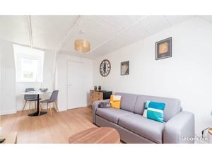 Studio meublé – Centre-ville de Plancoët – 20 m²