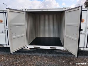 Location de box de stockage 10 m3 - Garde Meuble en self service à Lanvollon