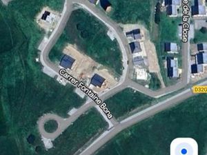 VEND TERRAIN CONSTRUCTIBLE VIABILISÉ 373 m2