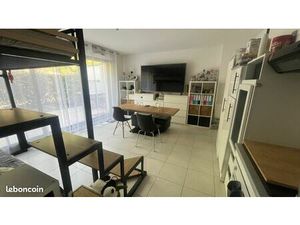 Appartement de type 1 avec garage fermé