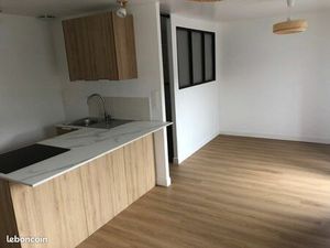 Studio avec coin chambre