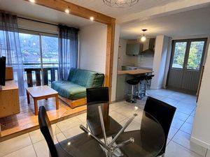 T2 rénové au centre de Thones