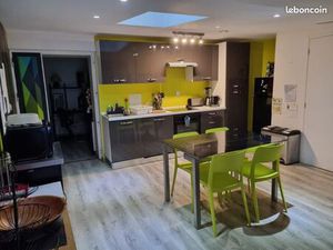 Immeuble indépendant loué 1800euros/mois