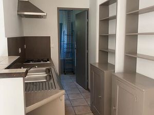 Loue studio/appartement en campagne rez-de-chaussée terrasse