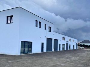 Dépôt | Local - 2 entrepôts 100m2 et 200m2 avec bureau indépendant