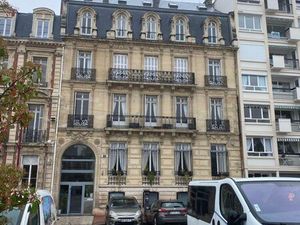 Plateau à rénover – 131 m² – Hyper-centre Elbeuf