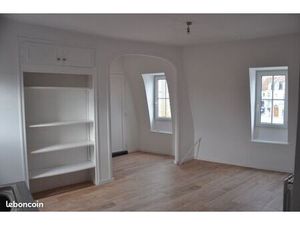 2 pièces à louer -Place Saint Pierre