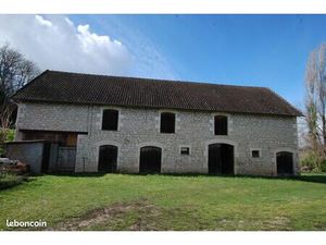 Inconnu 1 pièce 1100 m² Lanzac