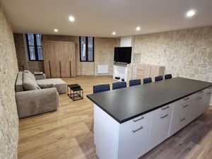 T2 meublé 63 m² – lumineux  entièrement équipé – Centre-ville Montélimar