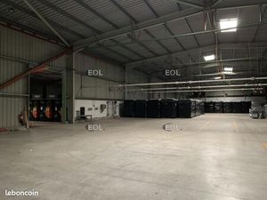 Local bureaux 9 000 m²