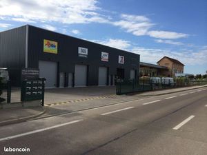 À LOUER – LOCAL D’ACTIVITÉ 128 m² – GEVREY-CHAMBERTIN