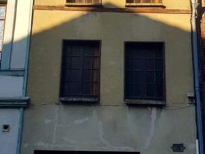 Maison 9 pièces avec grand garage et maison indépendante de 3 pièces et jardin