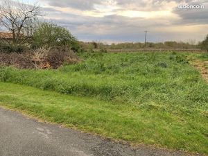 Terrain 741 m² Cherac