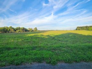 Terrain 2 000 m² Lacropte