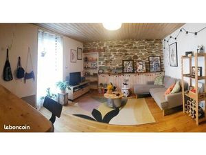 Appart 40m2 Pilier rouge