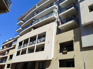 Appartement F2 standing parking hyper centre Cannes