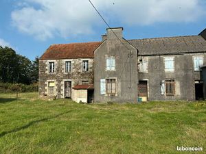Corps de ferme sur terrain de 5500 M2