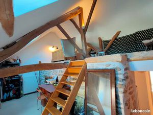 CHANGE maison ancienne 3 chambres avec agréable jardin et garage