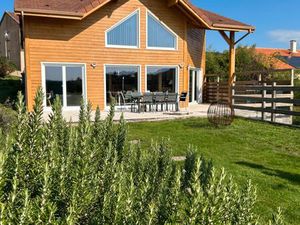 Maison éco-responsable 170m2 avec grand terrain et vue