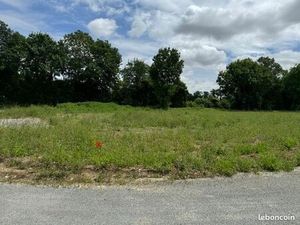Terrain 403 m² Bouhet
