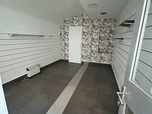 Très joli local commerciale