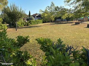 Terrain 890 m² Castres