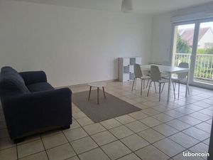 Grand appartement à louer meublé