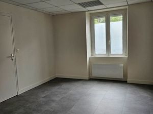 Local professionnel/Bureau - Quartier des Justices