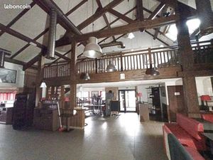 Local 373 m² Limoges