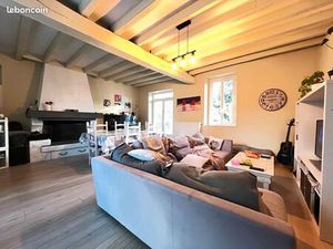 Longère 9 pièces 160 m²