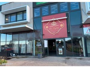 LOCAL COMMERCIAL N°1 À LOUER OU À VENDRE – 188m2 OUEST POITIERS | 50M MCDONALD