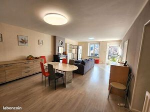 Appartement T3 avec terrasse - Centre-ville