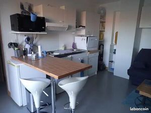 Studio sans vis a vis meuble tcc