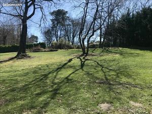 Terrain 1 250 m² Garat