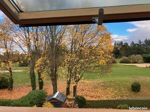 Au bord du golf Maison type ANDELLE  8 pièces  Rénovée