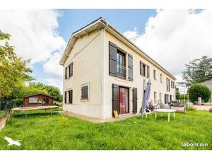Immeuble 10 pièces 232 m²
