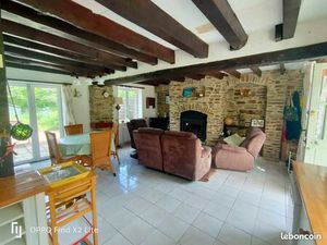 Maison T4 en pierre du pays + terrain de 2000 m2