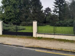 Ferrain constructible