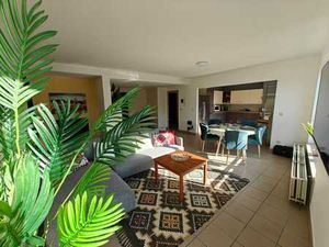 Colocation 4 CHAMBRES : au centre-ville de Charleroi