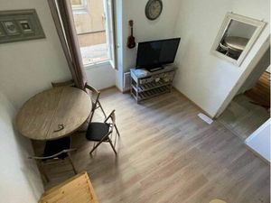 Appartement 30 m2 carré Avignon intra mûros