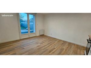 Appartement en rez-de-jardin de jardin de 150m2